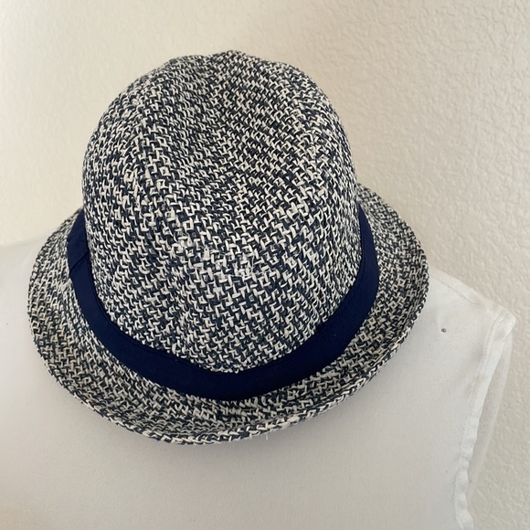 H&M Fedora Hat - Picture 2 of 3